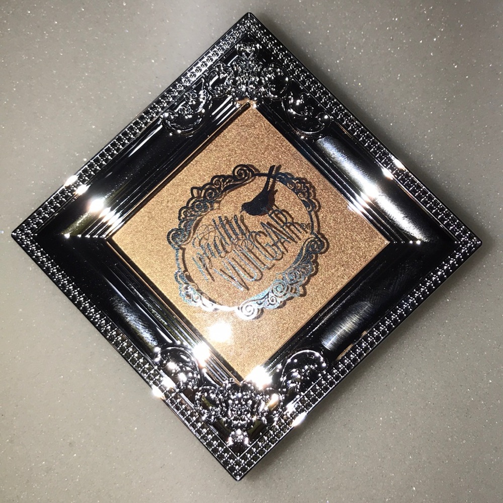 🆕 PRETTY VULGAR HIGHLIGHTER